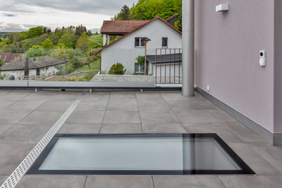 Doppeleinfamilienhaus Bergdietikon Drohnenansicht Helibus aussen